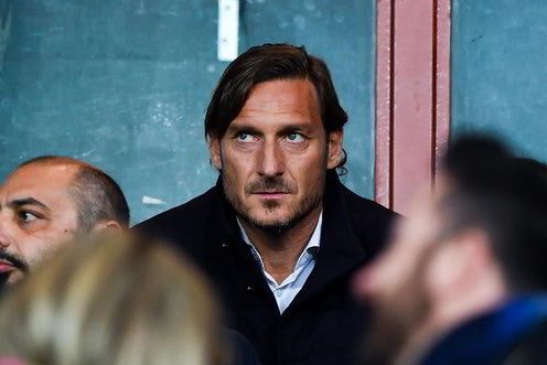 Conferenza Totti, la Roma preoccupata per i riflessi sull'ambiente