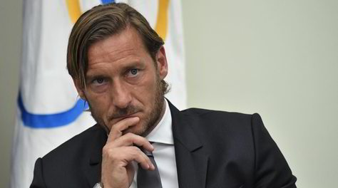 Diretta conferenza Totti: "Lascio la Roma"