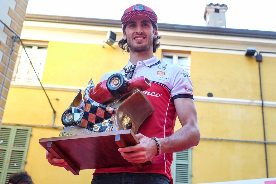 F1, assegnato a Giovinazzi il premio Lorenzo Bandini