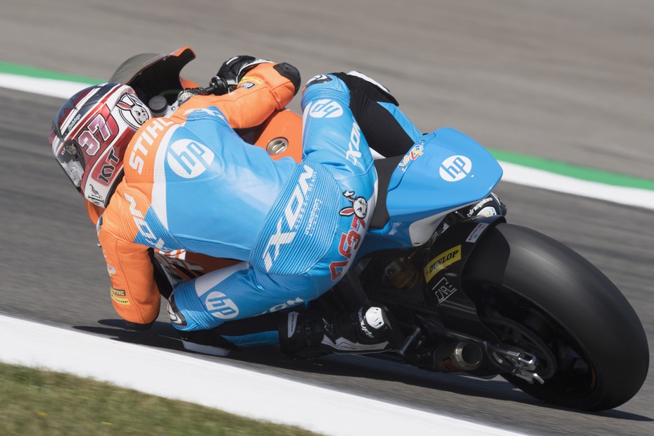 Moto2: Fernandez vince ad Assen, terzo Marini