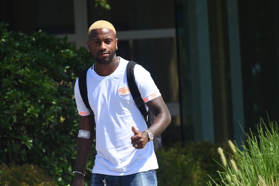 Bologna, ufficiale: Denswil a titolo definitivo