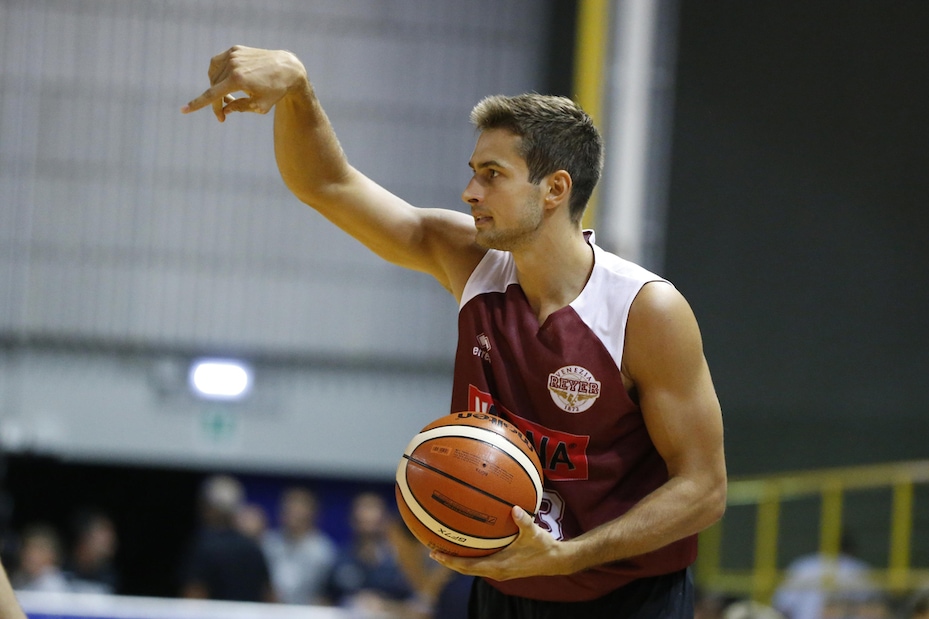 Virtus Roma, ufficiale l'ingaggio di Kyzlink