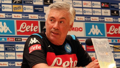 Ancelotti: “Lozano aumenta la qualità del Napoli. Icardi? Ci pensa la società”