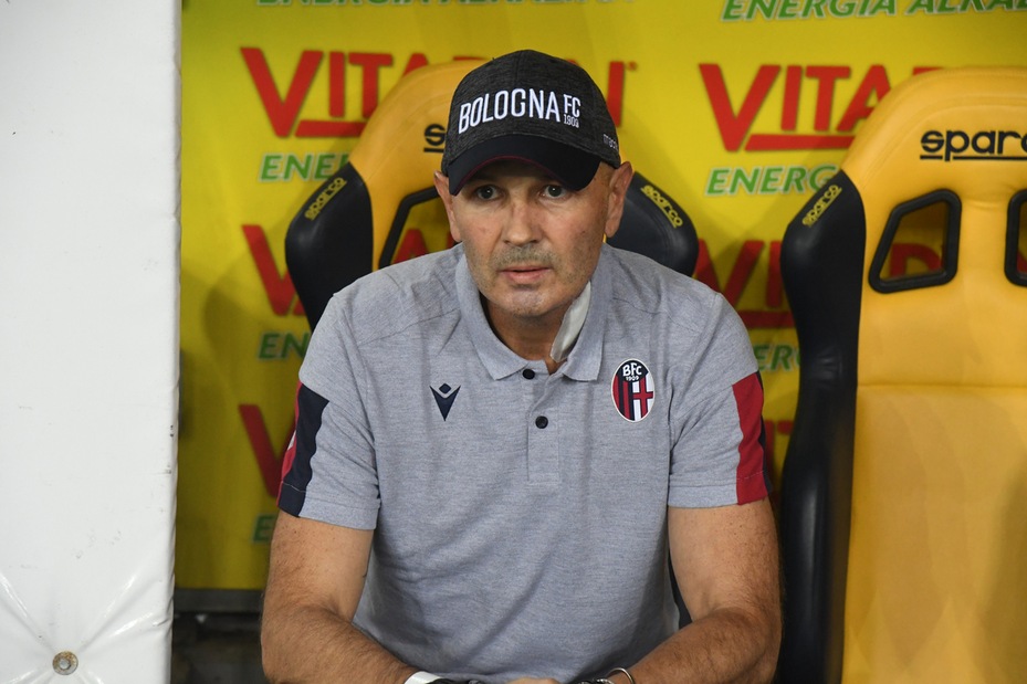 Mihajlovic torna in panchina: foto