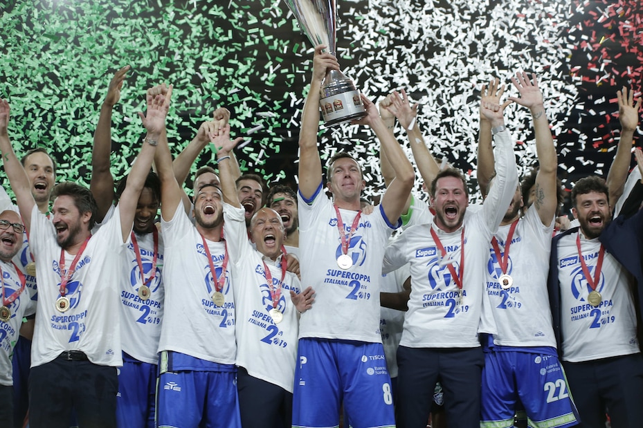 Trionfo Sassari in Supercoppa: Venezia ko all’overtime