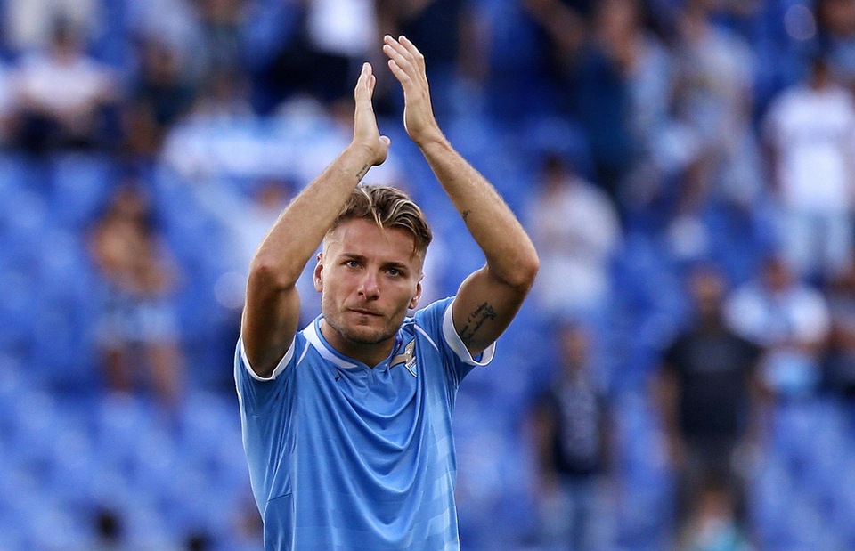 La Lazio cala il poker, la Roma espugna Lecce