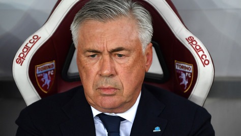 Napoli, Ancelotti: "Lotteremo per lo Scudetto. Hysaj? Frattura costale"