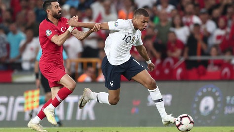 Francia-Turchia, allerta massima: tensione e match blindato