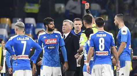 Napoli-Atalanta 2-2: bufera sull'arbitro Giacomelli