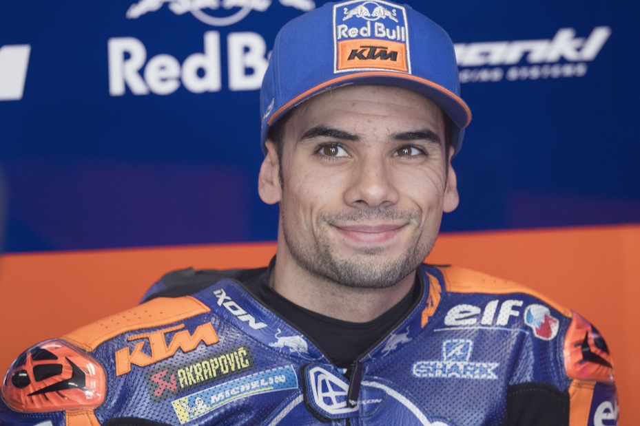 MotoGp, intervento riuscito per Oliveira