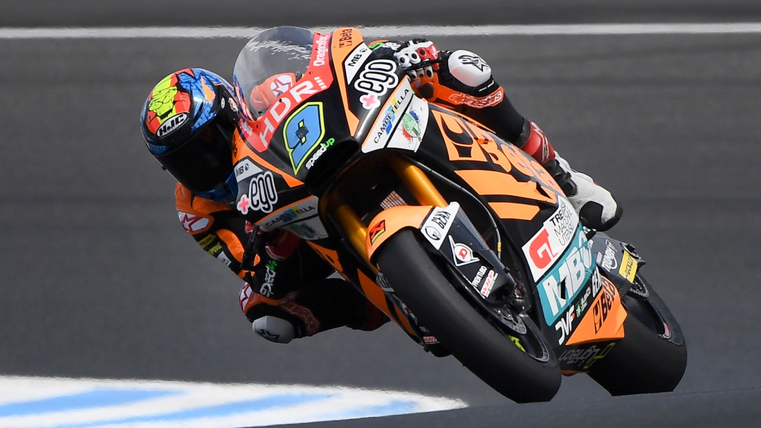 Moto2, Valencia: Navarro in pole, terzo Manzi