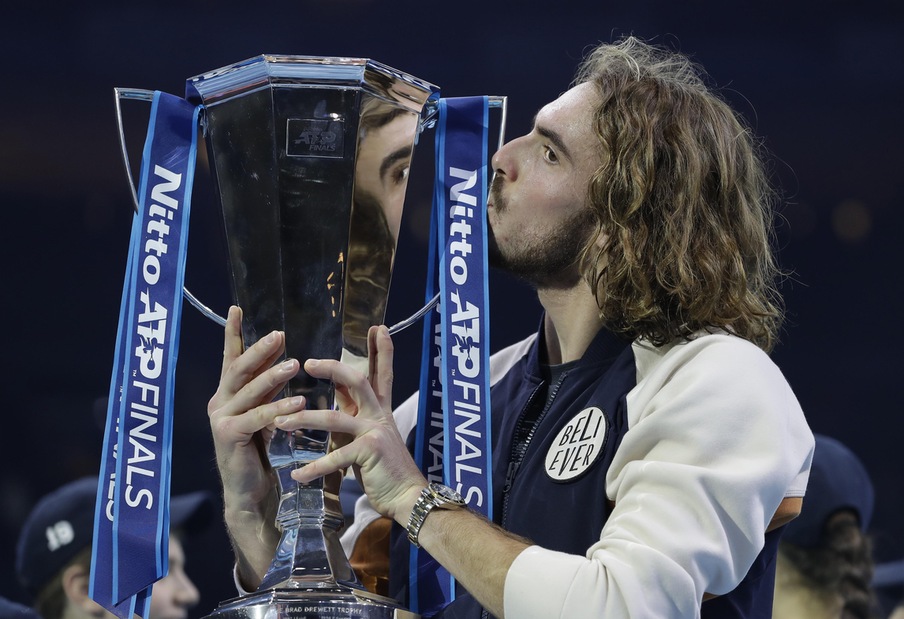 Atp Finals, trionfo Tsitsipas: superato Thiem al tie break