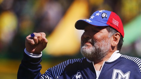 Maradona ci ripensa: resta l'allenatore del Gimnasia La Plata