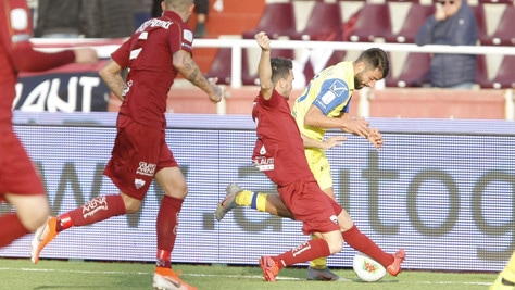 Trapani, prima vittoria in casa: 1-0 al Chievo. L'Entella domina la Juve Stabia