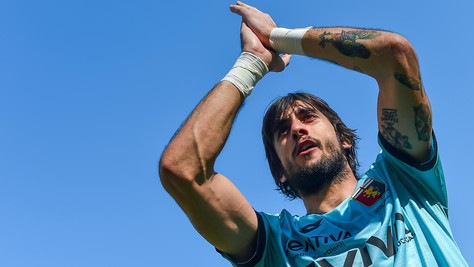 Genoa, primo allenamento per Behrami e Perin