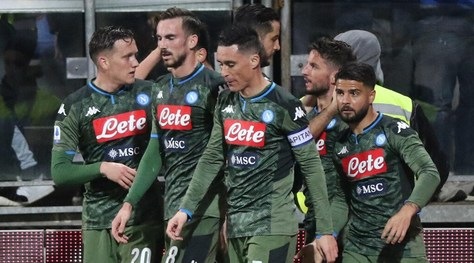 Cagliari-Napoli 0-1: Mertens fa esultare Gattuso