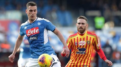 Napoli, Milik in gruppo. Personalizzato per Koulibaly