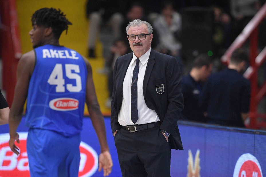 Parte bene l'Italbasket: Russia piegata per 83-64