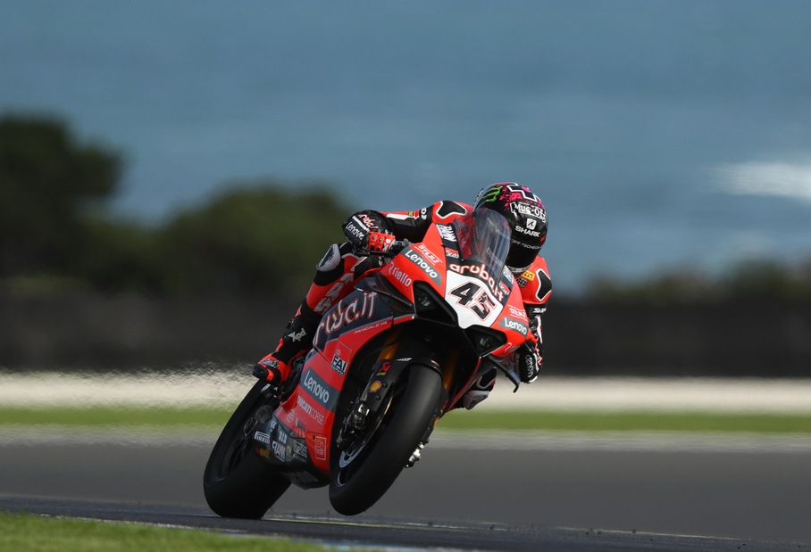 SBK, Redding vola nelle libere a Phillip Island