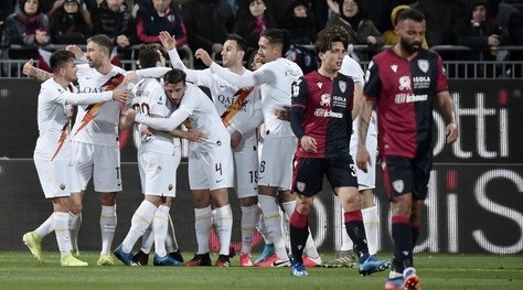 Cagliari-Roma 3-4: doppietta di Kalinic, Fonseca risponde all'Atalanta