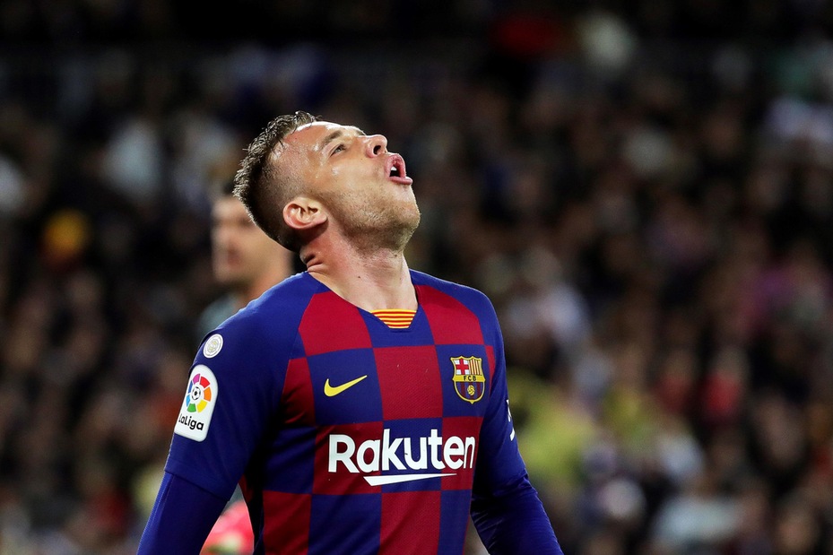Napoli, Barcellona nei guai: Arthur ko