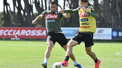 Napoli, Maksimovic si ferma: distrazione al polpaccio