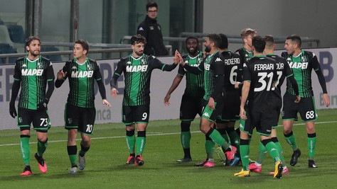Sassuolo-Brescia 3-0: Caputo show, altra sconfitta per Balotelli