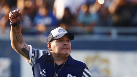 Coronavirus, Maradona pensa a Napoli e all'Italia: "Supereremo anche questo"