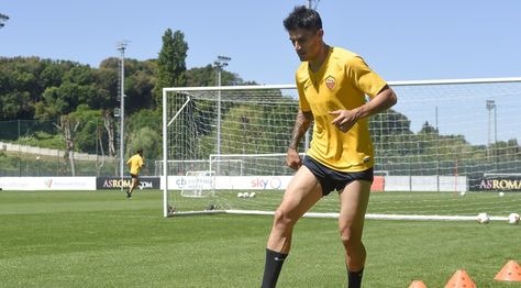 Roma, Perotti: "L'Argentina mi manca, ma dopo il ritiro resterò qui"