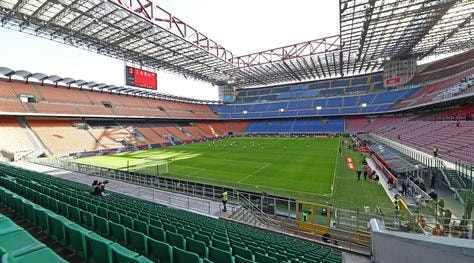 Serie A, porte in faccia agli abbonati: ecco le idee dei club per ripagare i tifosi