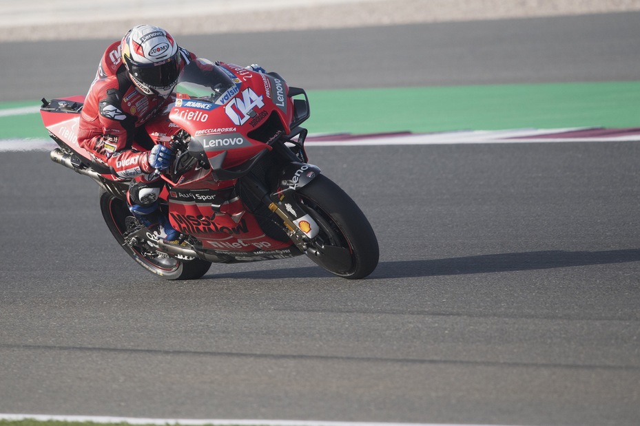 MotoGp, Dovizioso in palestra 48h dopo l'operazione MotoGp, Dovizioso in palestra 48h dopo l'operazione