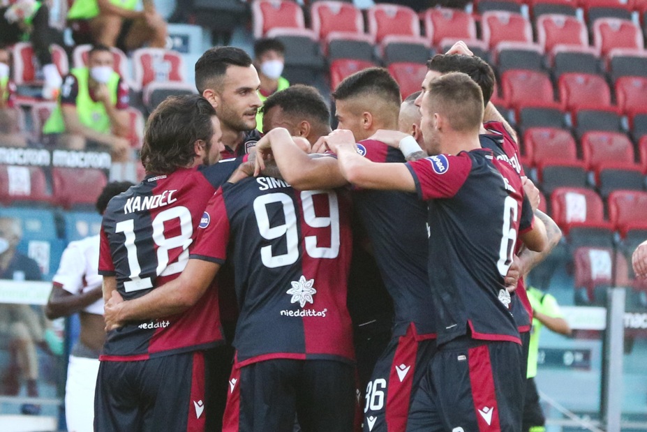 Cagliari-Torino 4-2: Zenga vola e sogna l'Europa