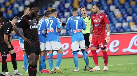 Napoli-Milan 2-2: Pioli acciuffa Gattuso