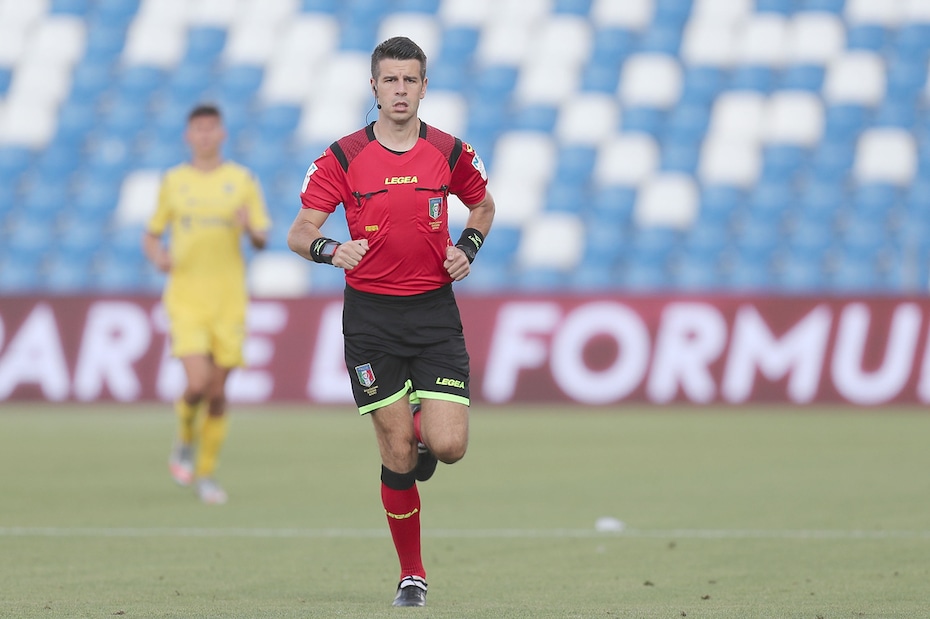 Serie A Parma-Napoli, dirige Giua. Inter-Fiorentina: Giacomelli