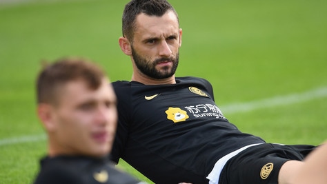 Inter, Brozovic ai saluti: Sensi scala in mezzo