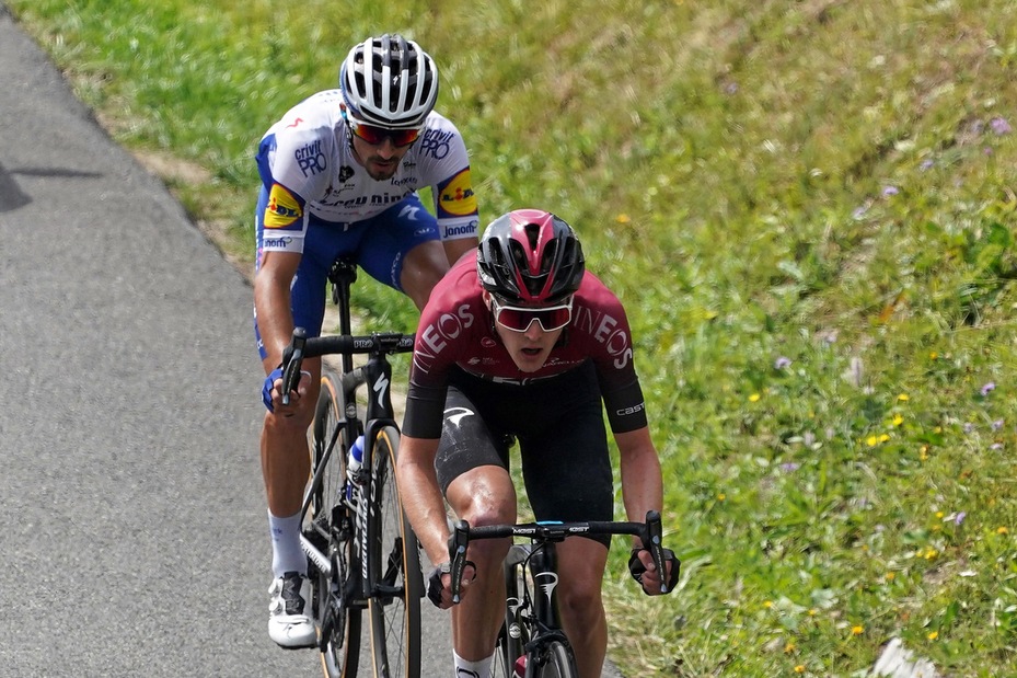 Ciclismo, il team Ineos rinuncia a Froome e Thomas per la corsa a tappe