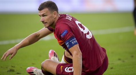 La Juve insiste per Dzeko: ecco tutti i dubbi dell'attaccante