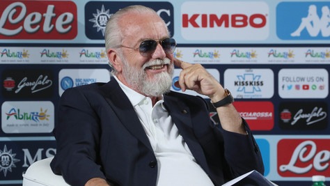 Tutta Napoli con De Laurentiis