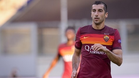 Roma, ufficiale: Mkhitaryan rescinde con l'Arsenal