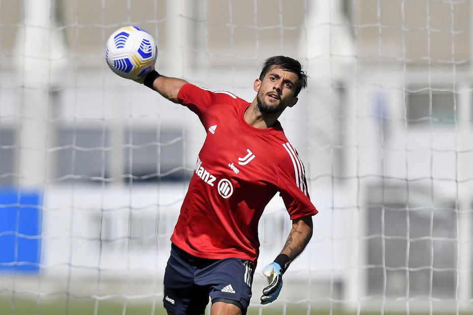 Genoa, per la porta torna Perin: è ufficiale