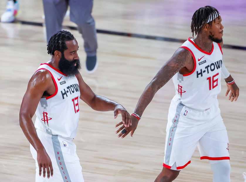 Nba: Harden trascina Houston, Miami allunga sul 3-0