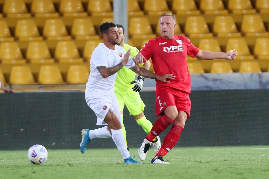 Benevento, buona la prima: 2-1 alla Reggina