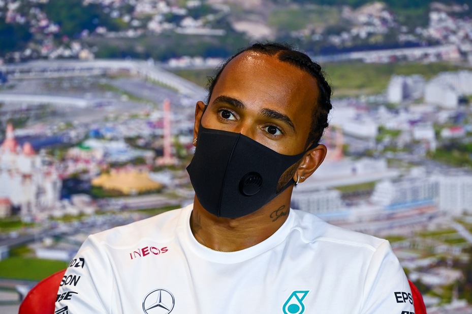 GP Russia, Hamilton: "Grande ammirazione per Schumacher"