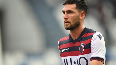 Bologna, Calabresi, carta preziosa. Pista estera per Paz