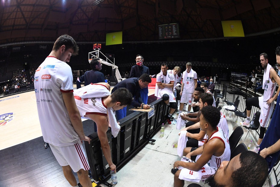 Coronarvirus, rinviata anche Reggio Emilia-Treviso