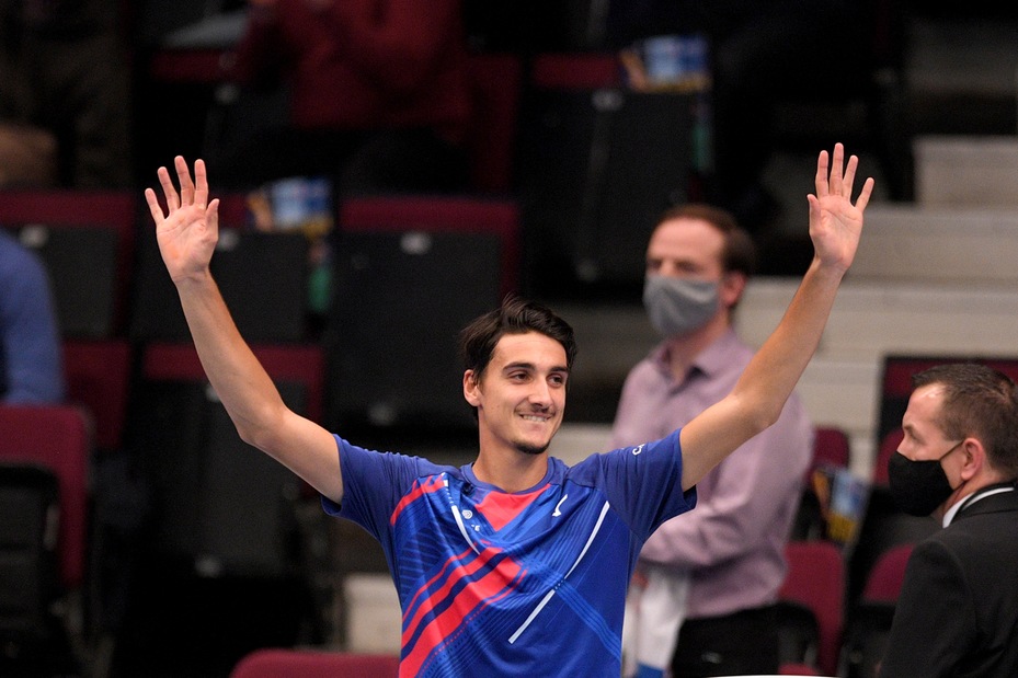 Atp Parigi-Bercy, Sonego batte Bublik e supera il primo turno