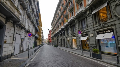 Coronavirus, nuove regioni in zona rossa: Puglia, Liguria e Basilicata a rischio
