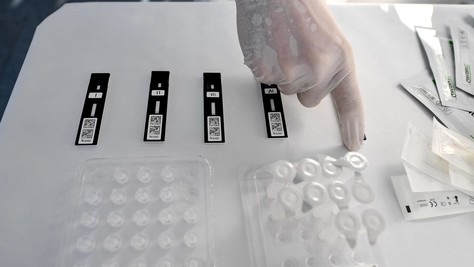 Tamponi in farmacia a Roma: da oggi si parte