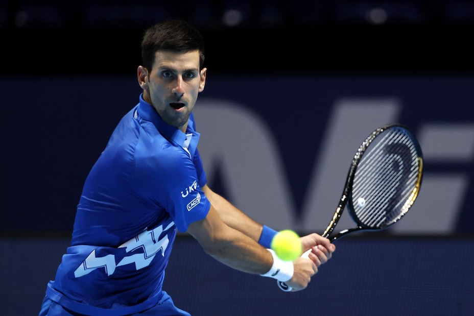 Atp Finals, Djokovic batte Zverev e va in semifinale