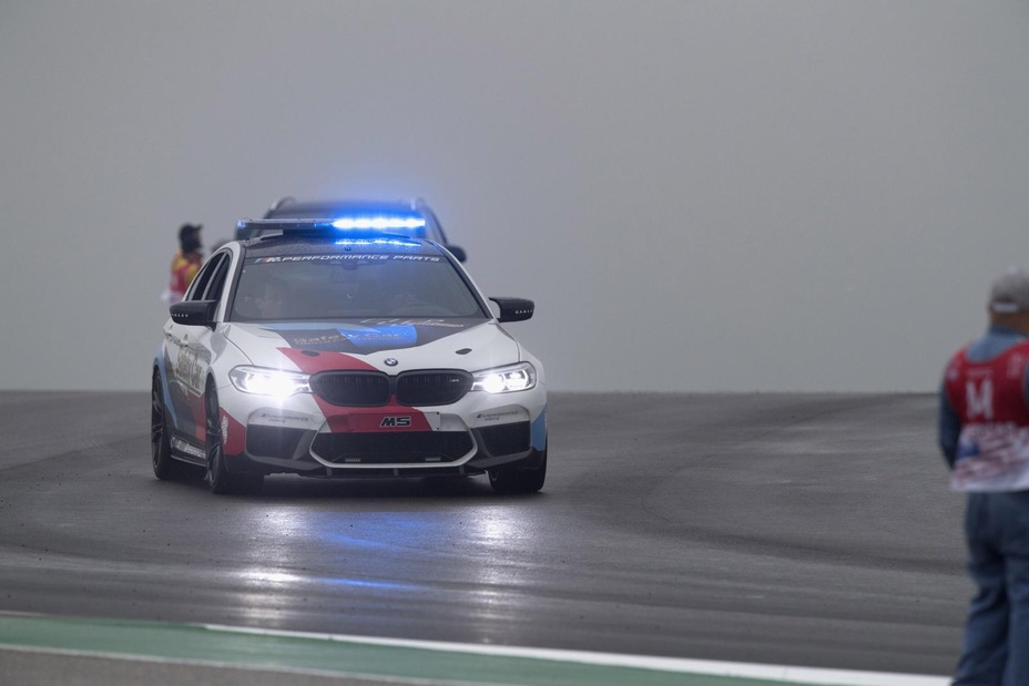 MotoGp, dal 2022 i pannelli luminosi saranno obbligatori